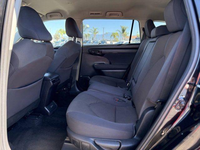 used 2023 Toyota Highlander car, priced at $30,998
