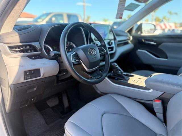 used 2024 Toyota Highlander car, priced at $40,481