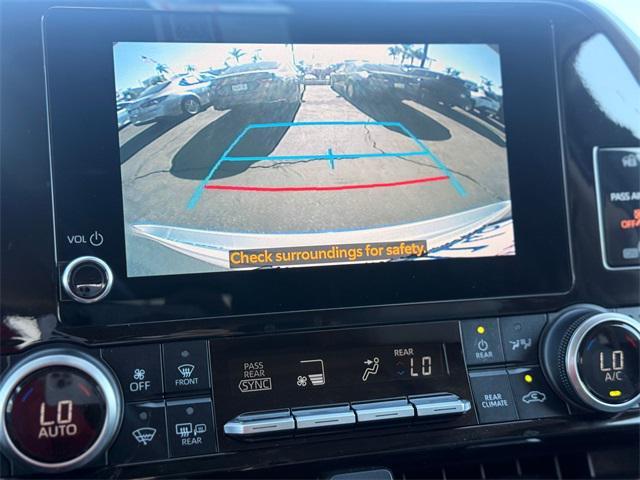 used 2024 Toyota Highlander car, priced at $40,481