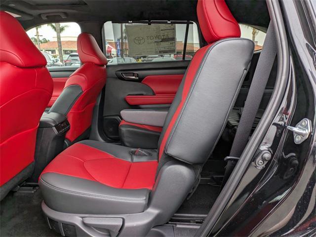 new 2025 Toyota Highlander car, priced at $50,923