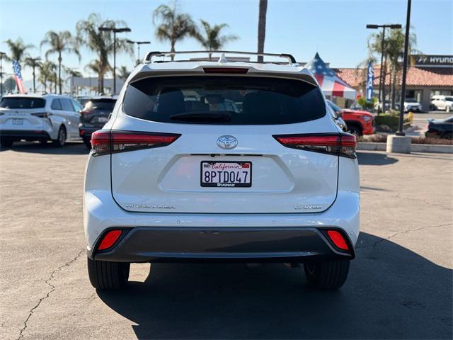 used 2020 Toyota Highlander car, priced at $32,698