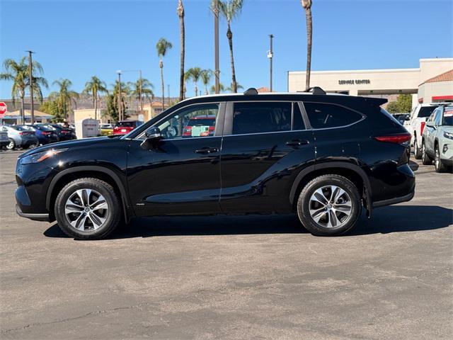 used 2023 Toyota Highlander Hybrid car, priced at $40,500