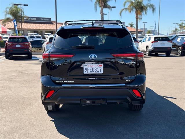 used 2023 Toyota Highlander Hybrid car, priced at $40,500