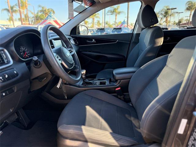 used 2019 Kia Sorento car, priced at $9,976