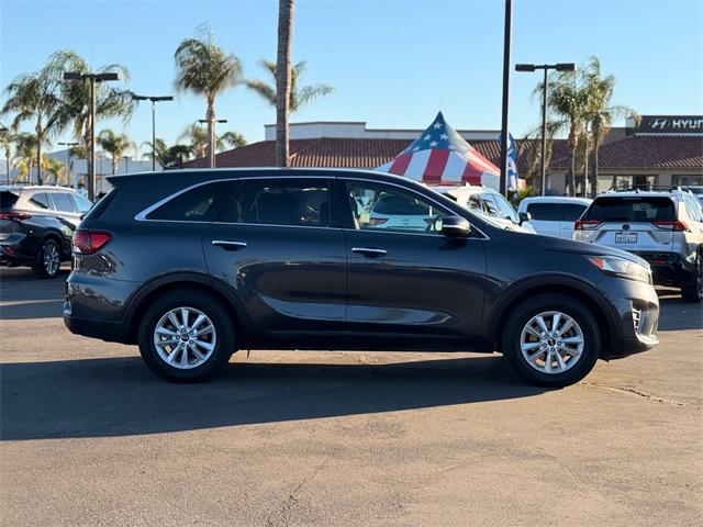 used 2019 Kia Sorento car, priced at $9,976