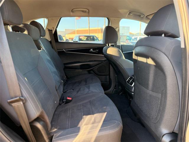 used 2019 Kia Sorento car, priced at $9,976