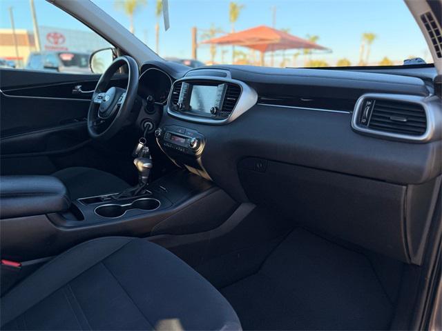 used 2019 Kia Sorento car, priced at $9,976