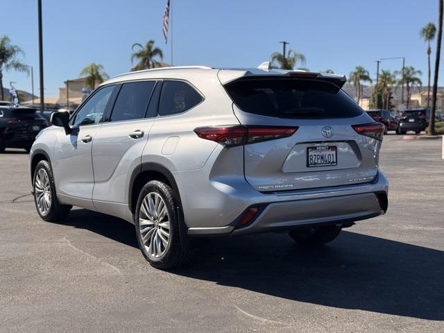 used 2022 Toyota Highlander car, priced at $42,283