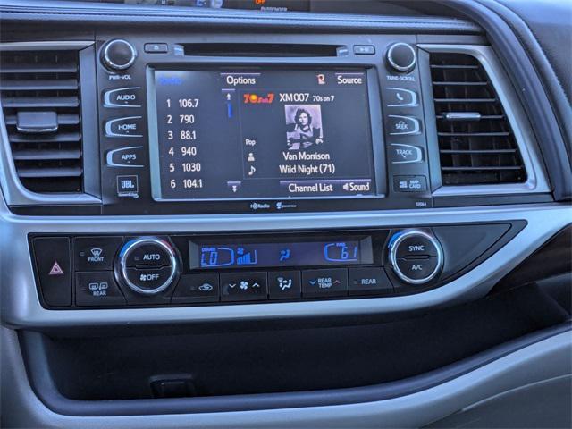 used 2015 Toyota Highlander car, priced at $14,999