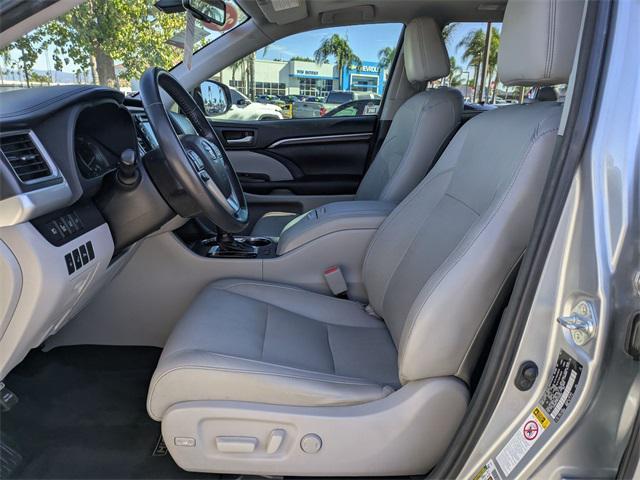 used 2015 Toyota Highlander car, priced at $14,999