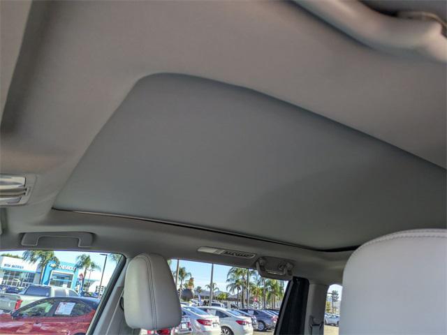 used 2015 Toyota Highlander car, priced at $14,999