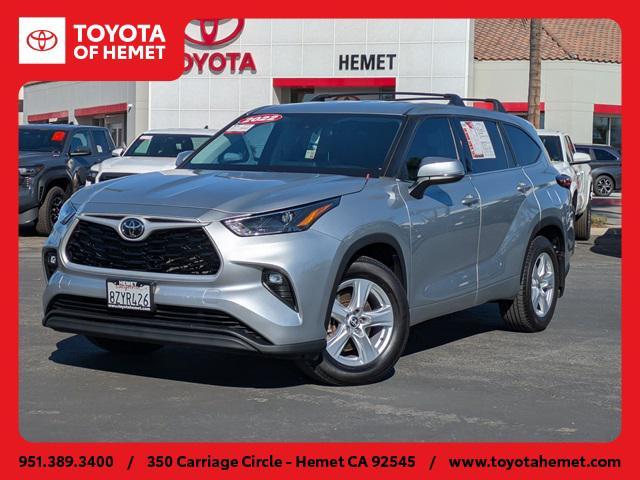 used 2022 Toyota Highlander car, priced at $30,484