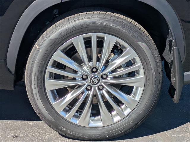 new 2025 Toyota Highlander Hybrid car, priced at $56,698