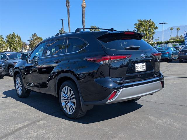 new 2025 Toyota Highlander Hybrid car, priced at $56,698