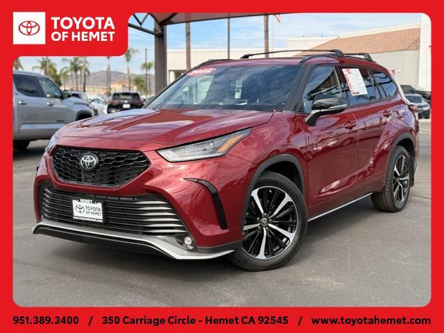 used 2022 Toyota Highlander car, priced at $36,994