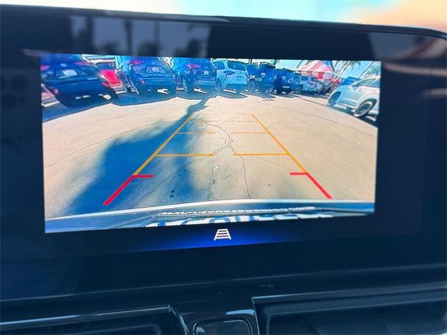 used 2024 Chevrolet TrailBlazer car, priced at $21,334