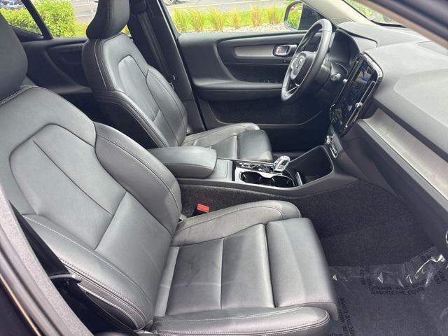 used 2025 Volvo XC40 car, priced at $33,975