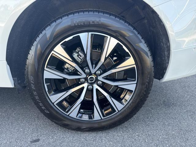 used 2025 Volvo XC60 car, priced at $41,975