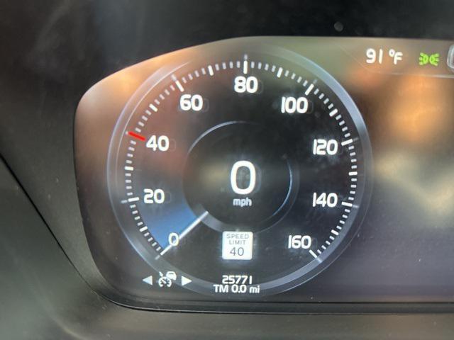 used 2022 Volvo XC90 car, priced at $46,975