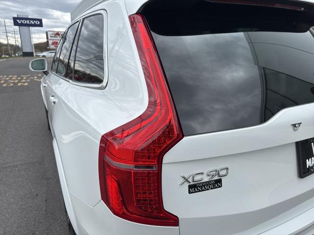 used 2022 Volvo XC90 car, priced at $43,975