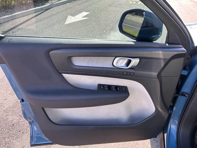 used 2023 Volvo XC40 car, priced at $30,475