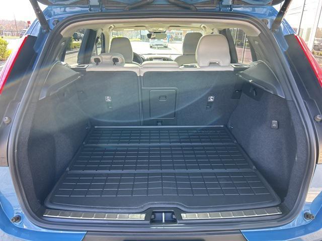 used 2023 Volvo XC40 car, priced at $30,475