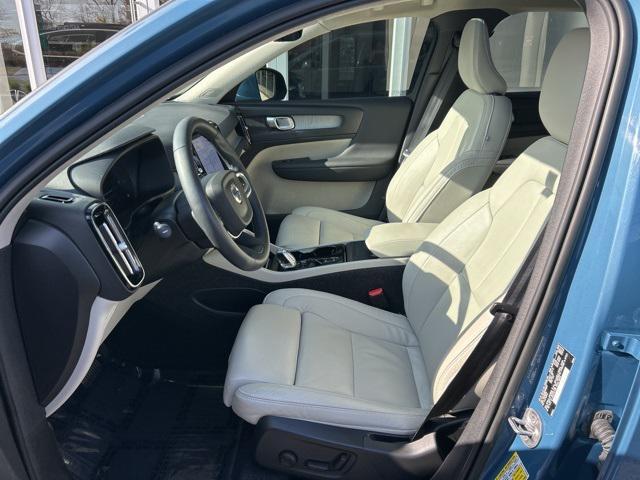 used 2023 Volvo XC40 car, priced at $30,475