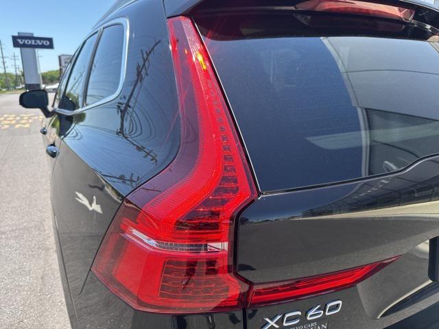 used 2022 Volvo XC60 car, priced at $41,975