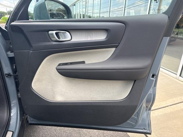 used 2023 Volvo XC40 car, priced at $35,575