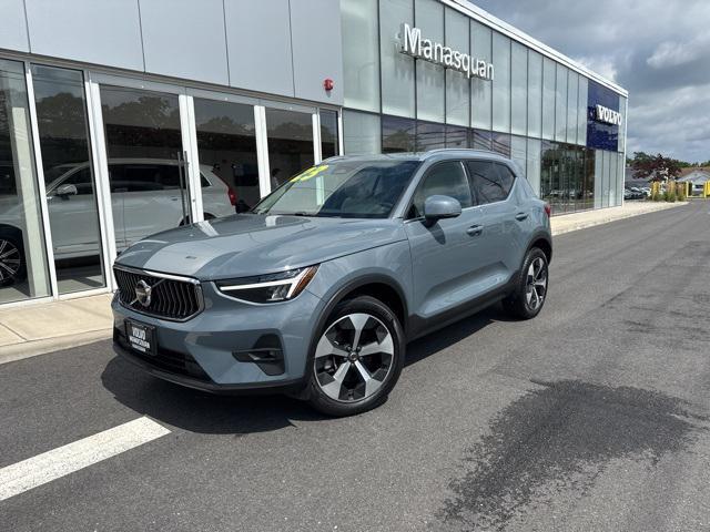 used 2023 Volvo XC40 car, priced at $35,575