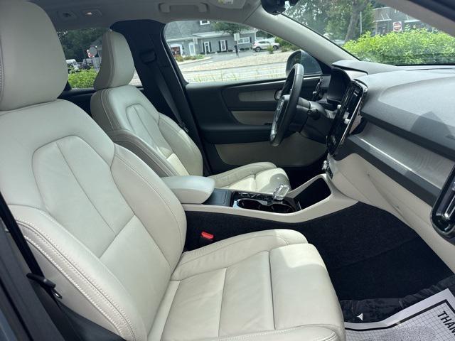 used 2023 Volvo XC40 car, priced at $35,575