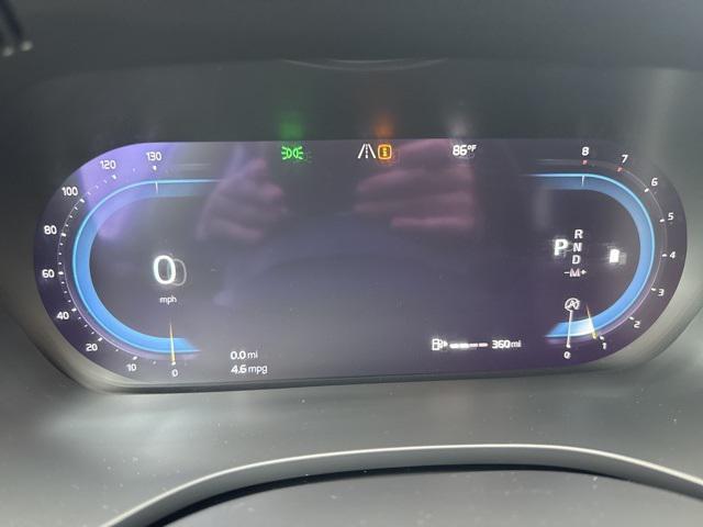 used 2022 Volvo XC60 car, priced at $35,975