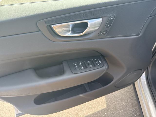 used 2025 Volvo XC60 car, priced at $39,975