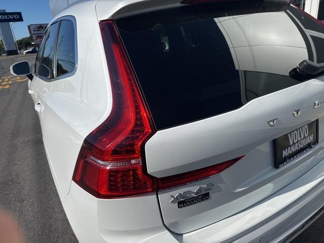 used 2023 Volvo XC60 car, priced at $37,975