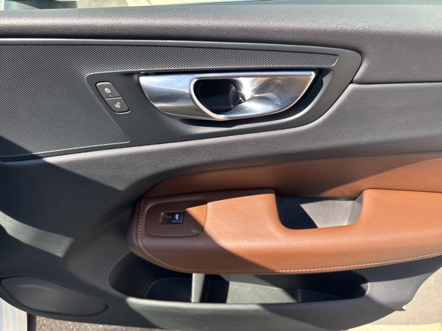 used 2023 Volvo XC60 car, priced at $37,975