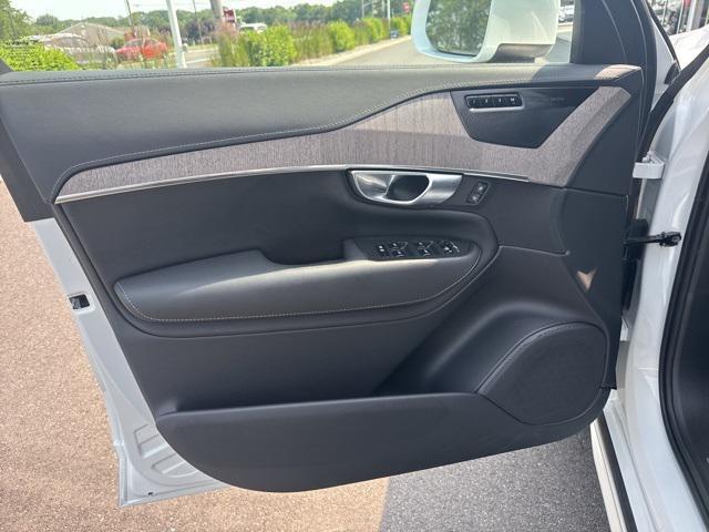 used 2022 Volvo XC90 car, priced at $51,975