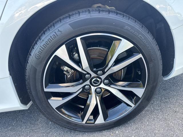 used 2024 Volvo S60 car, priced at $27,975