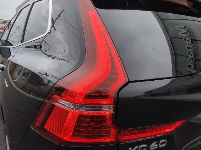 used 2021 Volvo XC60 car, priced at $30,898