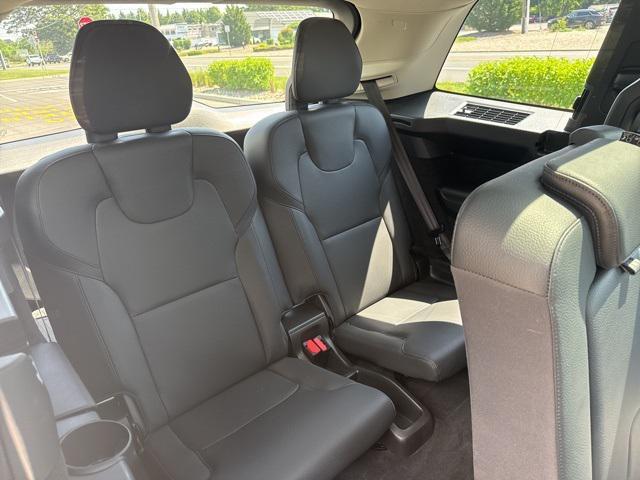 used 2022 Volvo XC90 car, priced at $45,975