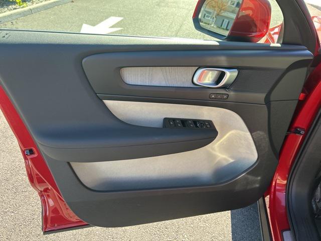 used 2025 Volvo XC40 car, priced at $39,975