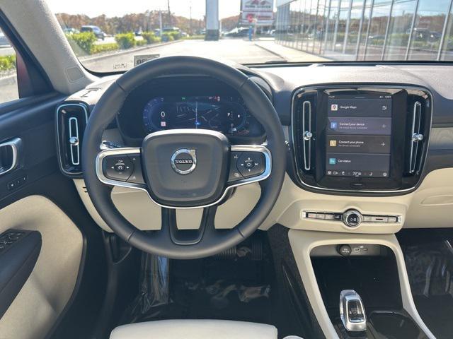 used 2025 Volvo XC40 car, priced at $39,975