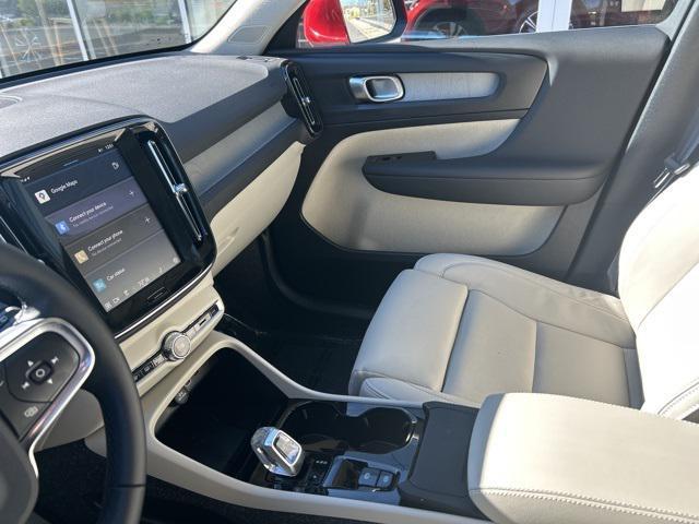 used 2025 Volvo XC40 car, priced at $39,975
