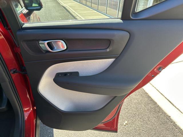 used 2025 Volvo XC40 car, priced at $39,975