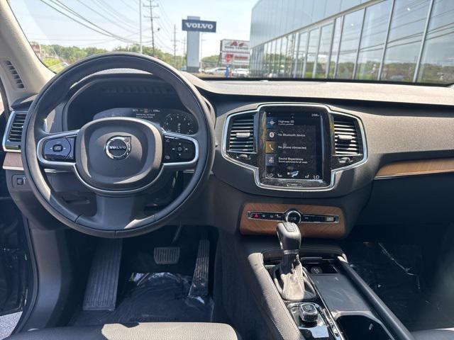 used 2022 Volvo XC90 car, priced at $45,975