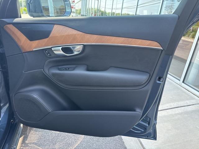 used 2022 Volvo XC90 car, priced at $45,975