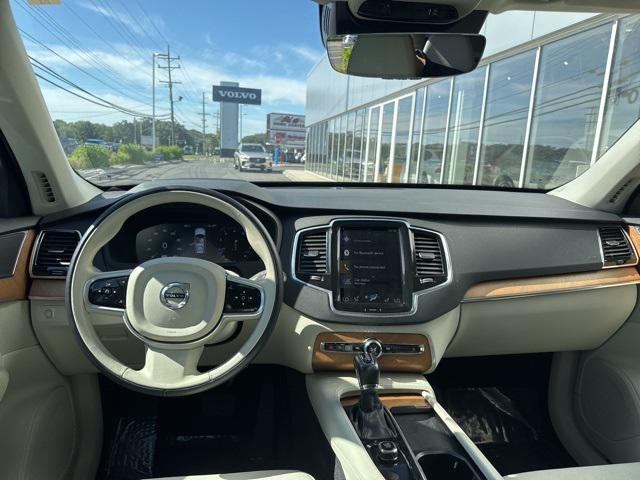 used 2022 Volvo XC90 car, priced at $39,997