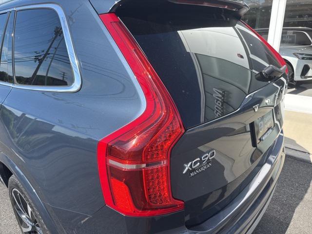 used 2022 Volvo XC90 car, priced at $39,997