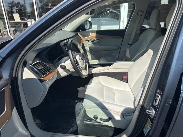 used 2022 Volvo XC90 car, priced at $39,997