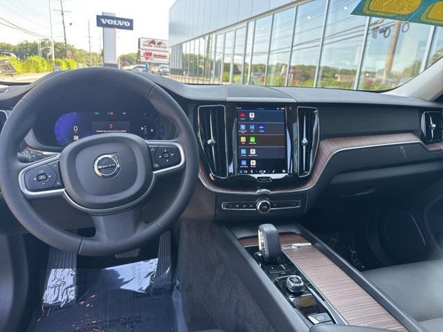 used 2022 Volvo XC60 car, priced at $36,975