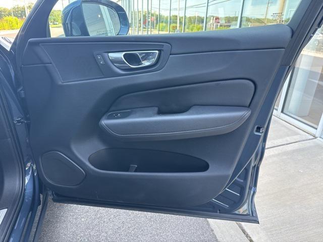 used 2022 Volvo XC60 car, priced at $36,975